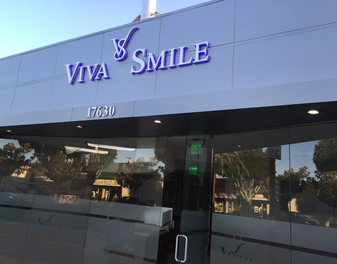 Viva smile gallery #01